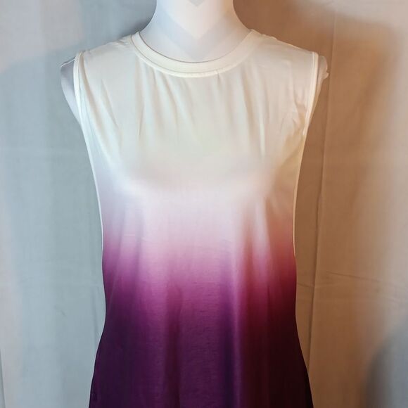 Sleeveless Ombre Backless Dress - Purple and White - Picture 2 of 7